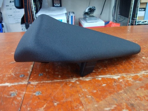 Genuine Honda CBR1000RR-R 2024 Pillion Seat Rear Passenger - Picture 2 of 6