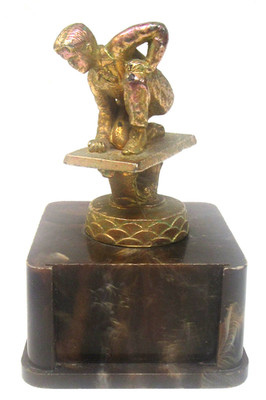 1950's MARBLE SHOOTER Trophy by Dodge Inc. 5.25'' tall gold finish cast metal
