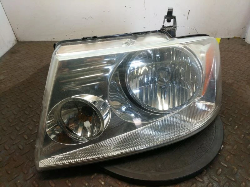 Faro del conductor fondo brillante para camioneta Ford F150 04-08 720249 Foto 2 de 4