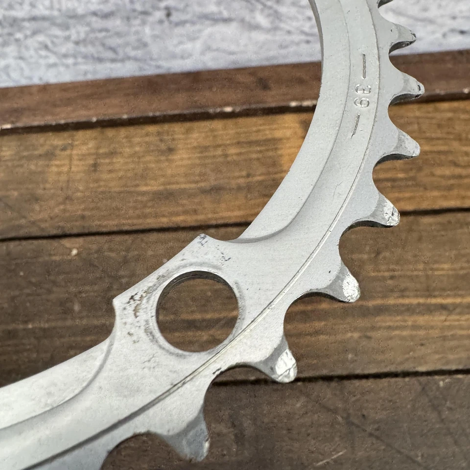 Plato Campagnolo 39T 135mm BCD 5 Pernos Bicicleta de Carretera 39 Dientes Hecho en Italia Aleación Foto 2 de 4