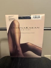 Donna Karan Matte Semi Sheer Control Top Onyx Style OAO34 Size Medium 