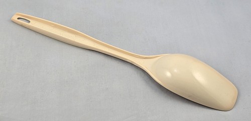 Foley Nylon Solid Spoon – Almond, Light Tan - Picture 2 of 4