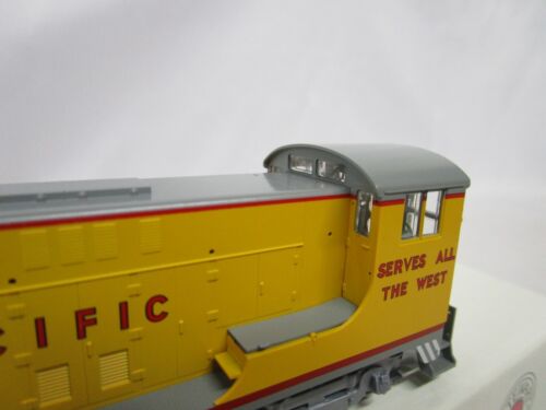 Stewart HO Scale UP Union Pacific VO1000 Diesel Locomotive #1201 DCC Ready LED - Picture 8 of 11