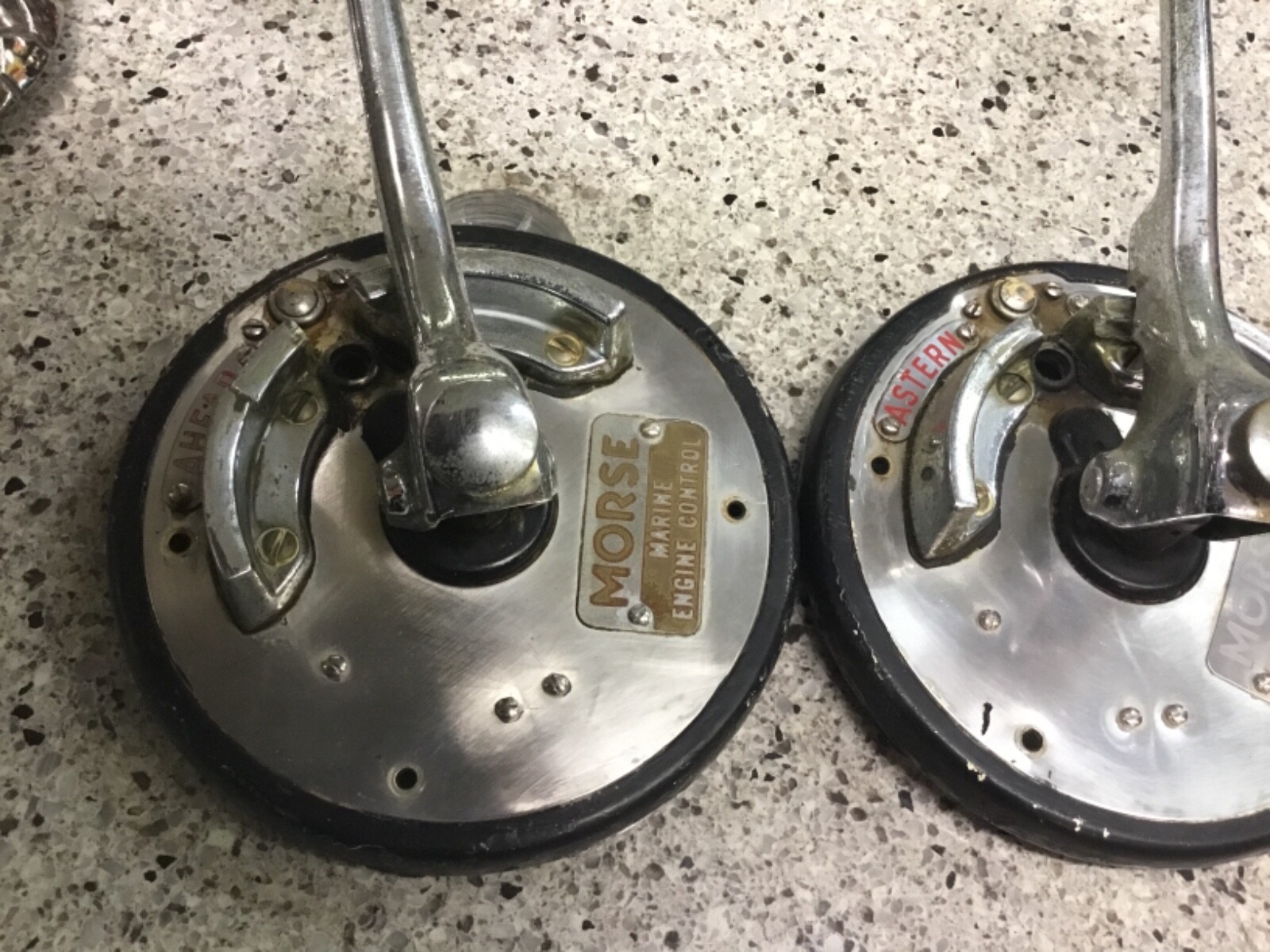 2 MORSE BOAT SHIFTER FORWARD/REVERSE Marine engine CONTROL LEVERs left ...