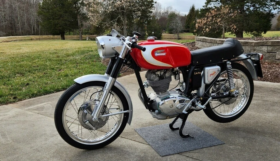 Ducati Diana 250, ss750, Mach1, 750GT, 750 Sport, Mark 3, Mach 1, depósito, guardabarros Foto 3 de 4