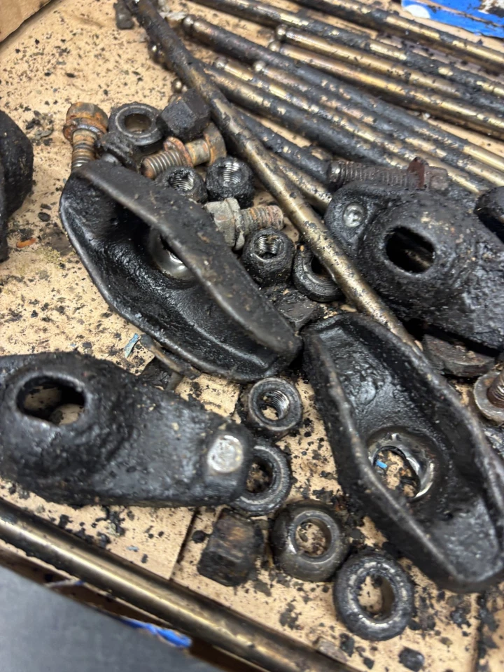 1973-1979 F100 F150 F250 300 6 cilindros 4,9 L balancines fulcums y varillas de empuje 74 5 Foto 4 de 4