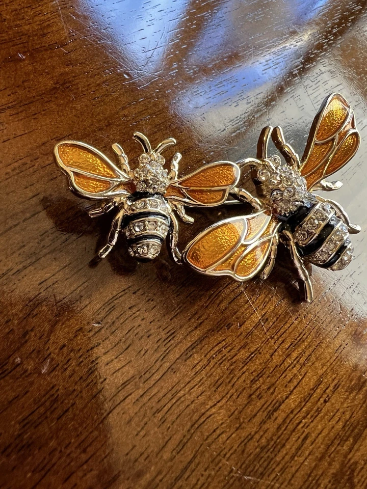 Napier Honey Bee Duo Brooch Pin   Crystal Jeweled Enameled Bees - Image 2 of 4