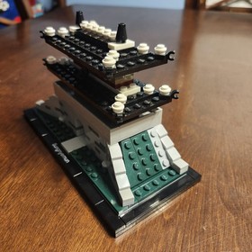 Lego Architecture Sungnyemun 21016 Rare Retired Complete No Box or Manual 