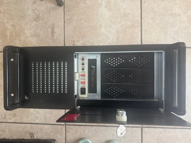 4U - 19" Black Rack Mount Chassis-Used, 23" long with handle - Image 2 of 4