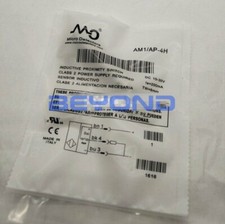 1PC New For Micro Detectors AM1/AP-4H Proximity Switch Sensor