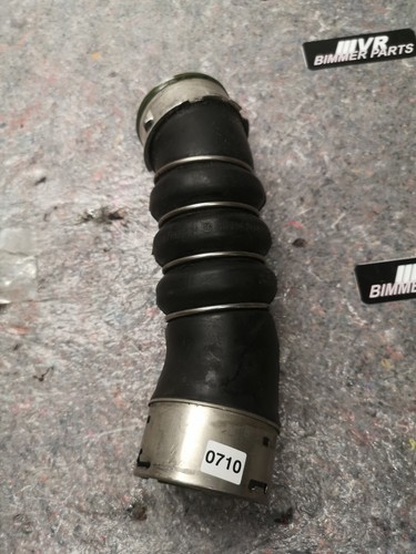 BMW 1er E81 E87 LCI 116d 118d N47 Ladeluftleitung Turbolader 7797480