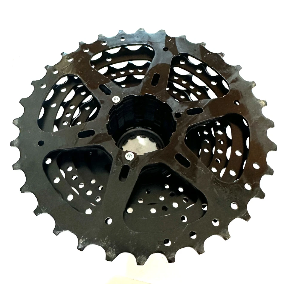 Shimano Altus CS-HG31 Cassette / 8 Speed / 11-32t / Black Bike New - Image 2 of 4