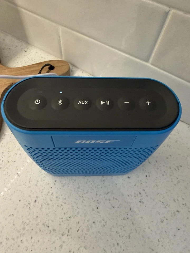 BOSE 415859 Soundlink Colour Bluetooth Speaker Blue - Working Order With Lead - Image 2 of 4