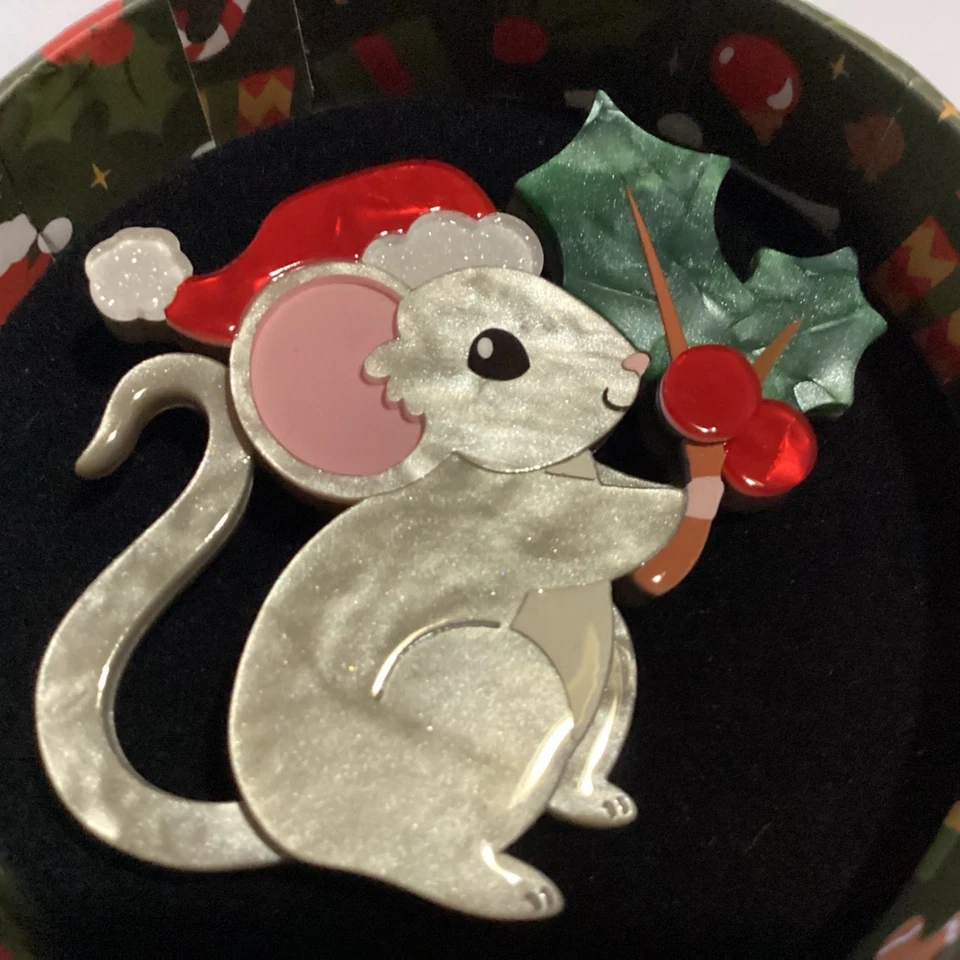 Broche Erswilder - Milly The Mouse - Navidad - 2025 Feliz colección Foto 2 de 4