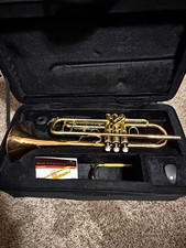 Cecilio Bb Trumpet, Lacquered Brass, 3 Piston Valves, Case