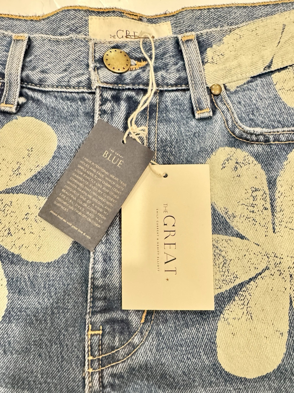 WOW! New Tags THE GREAT brand "Easy Cut Off" Blue DAISY shorts Size 26 Reg $350