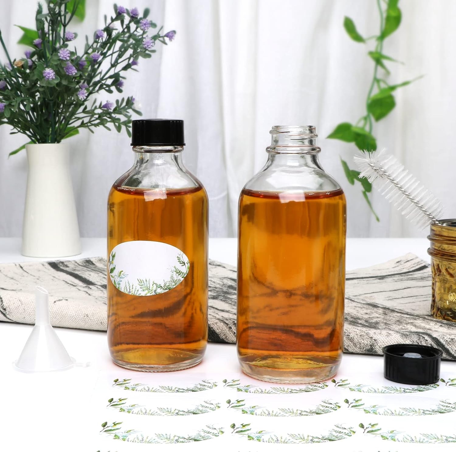 Small Clear Glass Bottles with Lids, 4 oz Containers Labels, clear 