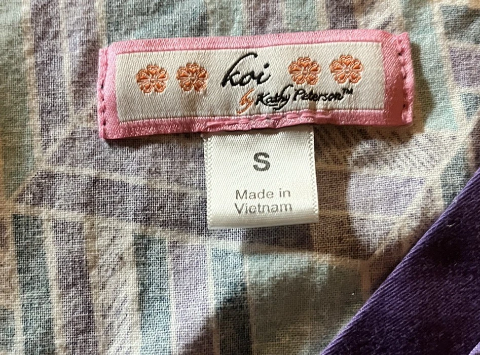 Koi Purple White Striped Small Scrub Woman Tie Waist  V Neck  Short Sleeved Top - Image 3 of 4