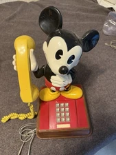 Disney 1976 Vintage Mickey Mouse Landline Push Button Telephone