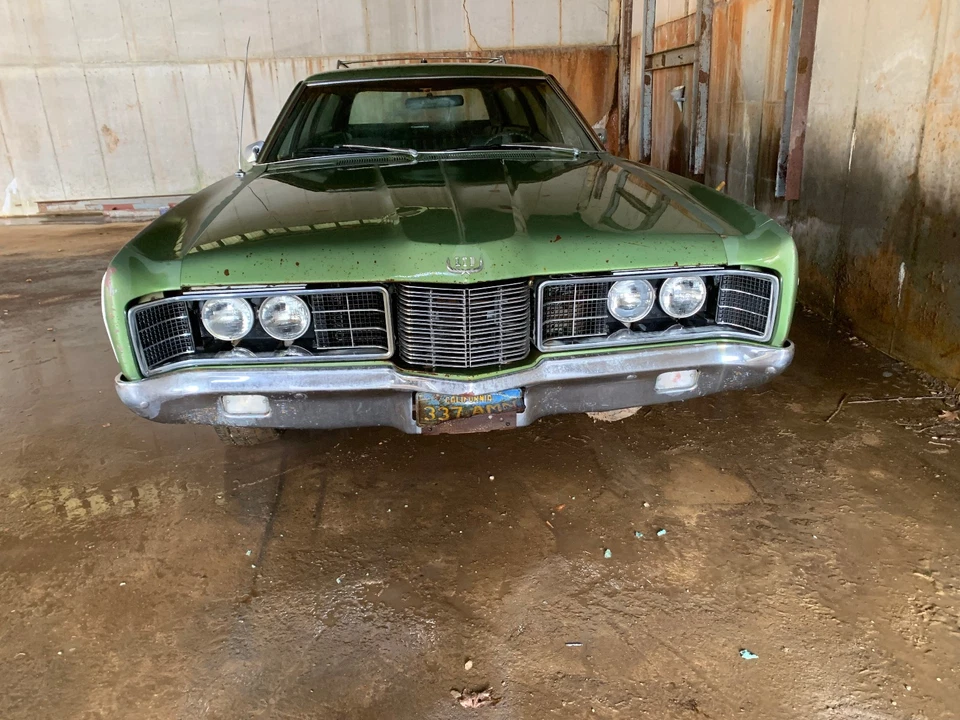 Ford Galaxie 1970 grano de madera Foto 2 de 4