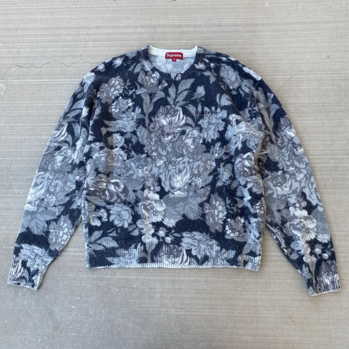 Supreme Printed Floral Angora Sweater Black 2019 | eBay Supreme Printed Floral Angora Sweater Black 2019 | eBay