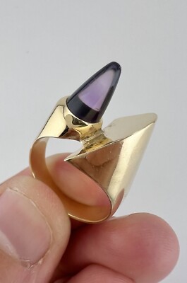 Vintage Designer Modernist geometrischer 14k Gelbgold Amethyst Kugelspitze Ring