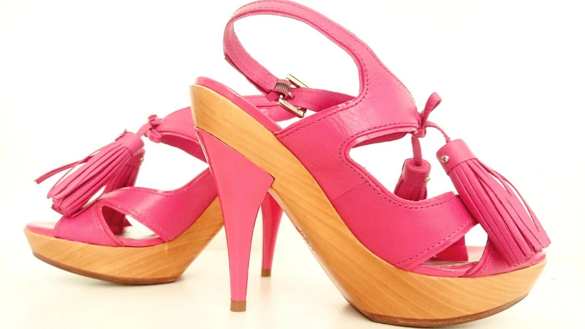Karen millen pink best sale shoes