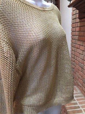 Pearl Sz S Gold Weave Sparkle Button Up Back Oversized Sweater. Great Condition