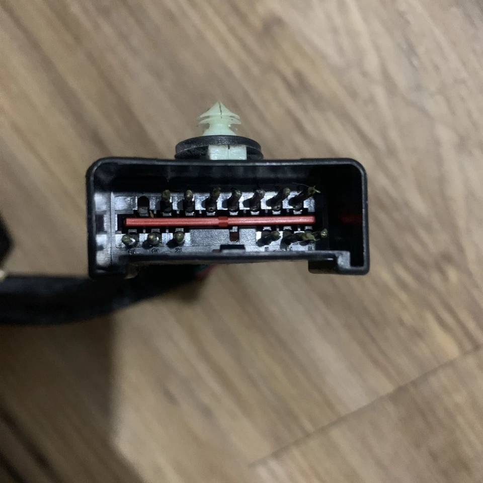 Interruptor de asiento eléctrico del lado del conductor Lincoln Town Car 98-02 con memoria Foto 3 de 3