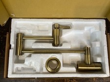 Kingston Brass Concord Collection Uchwyt ścienny Wypełniacz garnka w antycznym mosiądzu