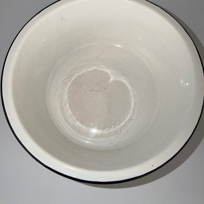 Vintage White Enamelware Mixing Bowl Black Rim Farmhouse Kitchen Decor 10 inch