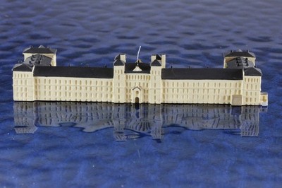 Marine Artillerie Kaserne Friedrich Ort Hersteller  Kyle C,1:1250 Schiffsmodell