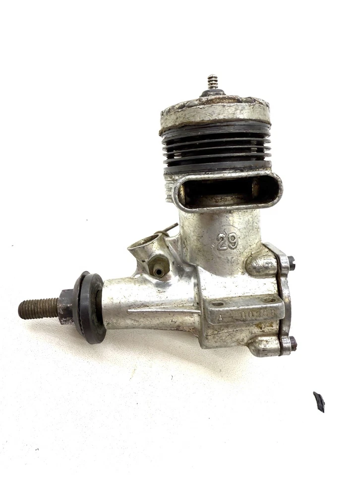 K&B Torpedo 29R RC Airplane Radio Controlled Engine Control Line M7 - Image 4 of 4