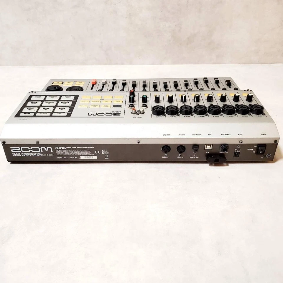 Grabadora multipista Zoom HD16 CD-R usada Japón Foto 4 de 4