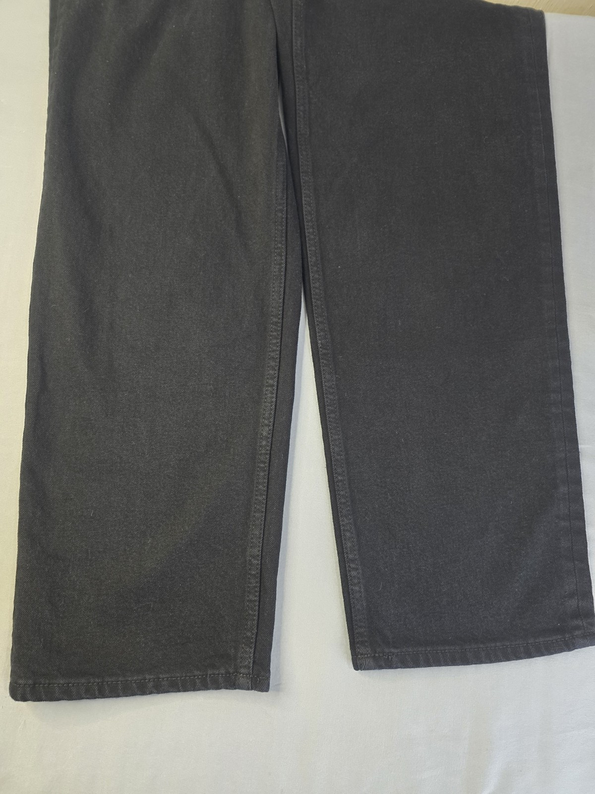 Universal Thread Highest Straight Jeans Black Den… - image 13