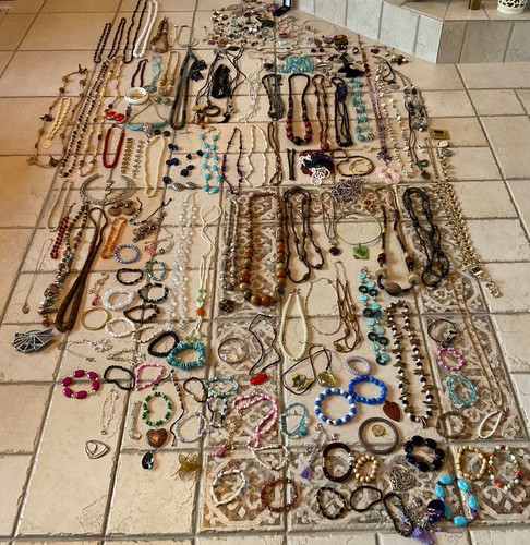 Alter Schmuck Aus Nachlass