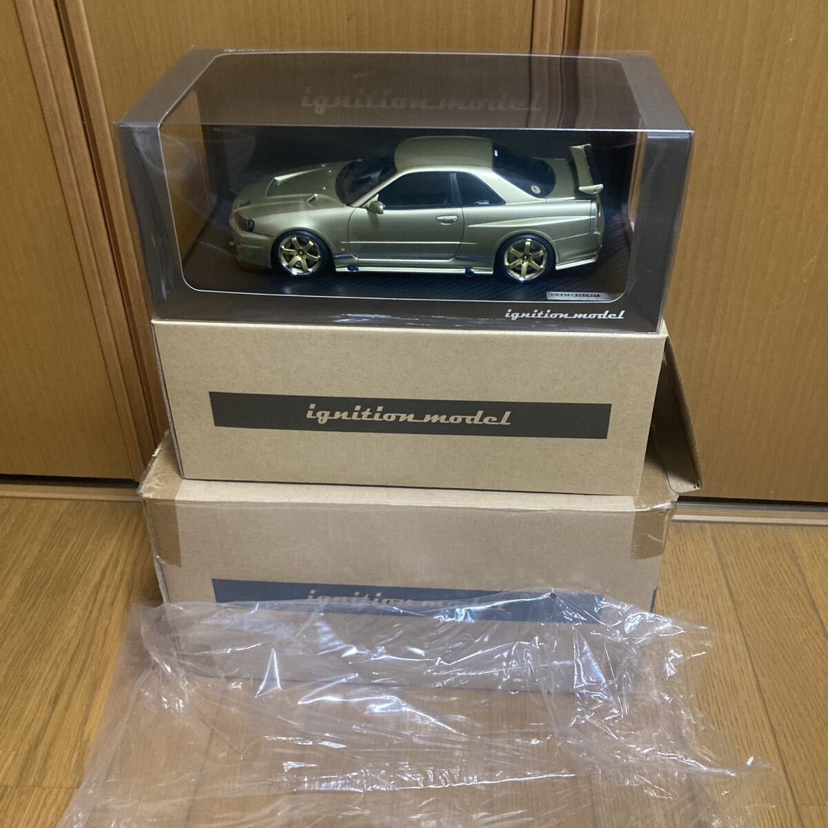 IGNITION MODEL 1/18 SKYLINE GT-R R34 TOP SECRET MILLENNIUM IGNITION MODEL 1/18 SKYLINE GT-R R34 TOP SECRET MILLENNIUM