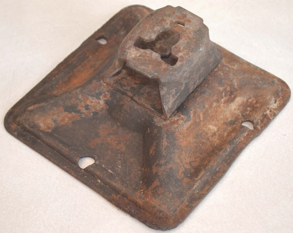 1957-1961 Ford Fairlane Bumper Jack Base, 1957-1963 Tbird, 1959-1962 Galaxie - Imagem 2 de 4