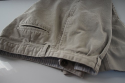 ARROW PLEATED FRONT BOYS' KHAKI PANTS SIZE 18 REGULAR LENGTH 29 INCH - Picture 8 of 8