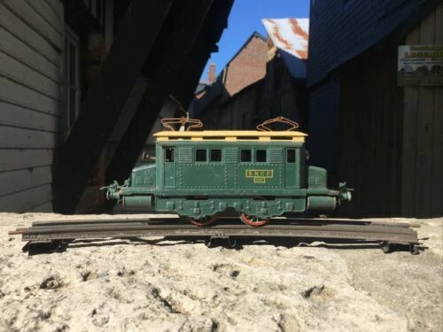 Locomotive électrique Hornby pour modélisme ferroviaire à l'échelle O
