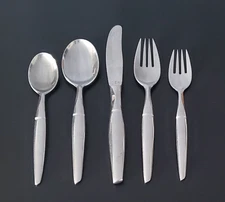 AMERE STAINLESS STEEL AEFI OVAL FLATWARE SILVERWARE ONE PLACE SETTING JAPAN