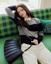 LACOSTE Women  s Lenglenglen Small Crossbody Bag NU5011D55N   Black