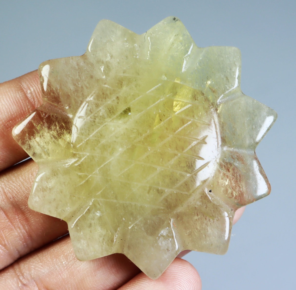 Natural Yellow Citrine Quartz Sunflower Carving for Healing & Energy