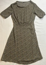 Uniqlo Floral Black Yellow Knee Length A-Line Ruched Dress S Short Sleeve