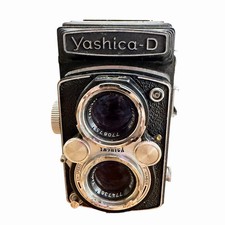 Vintage Yashica-D TLR 120 Film Camera   Yashikor 80mm f/3.5   Untested