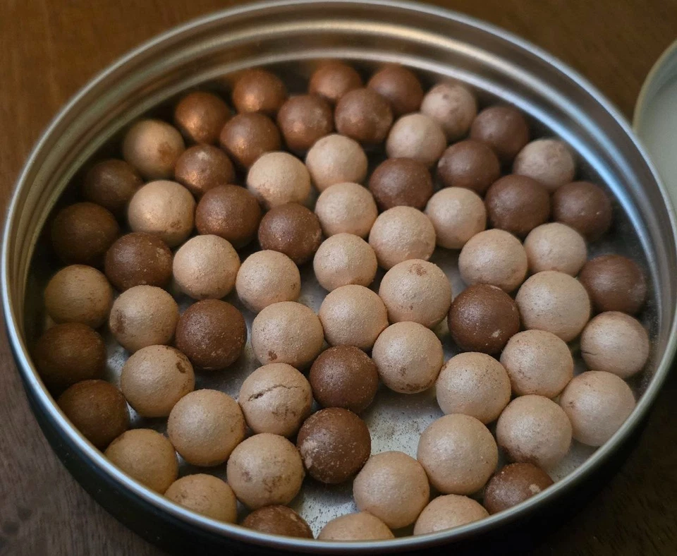 THE BODY SHOP DAZZLING ROCKS  shade 01 GOLDEN COPPER - Image 4 of 4