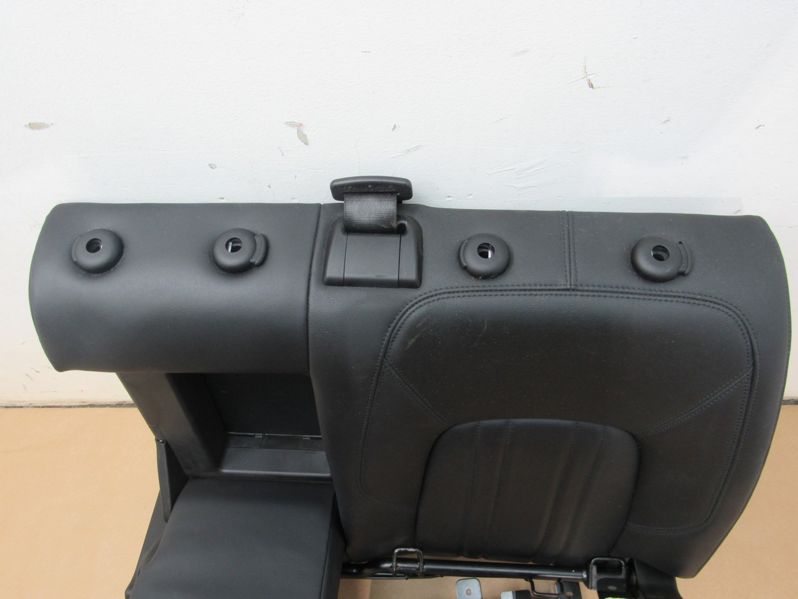 Maserati Levante 2018 Rear Left Driver Upper Seat Cushion 16-24 ;#4