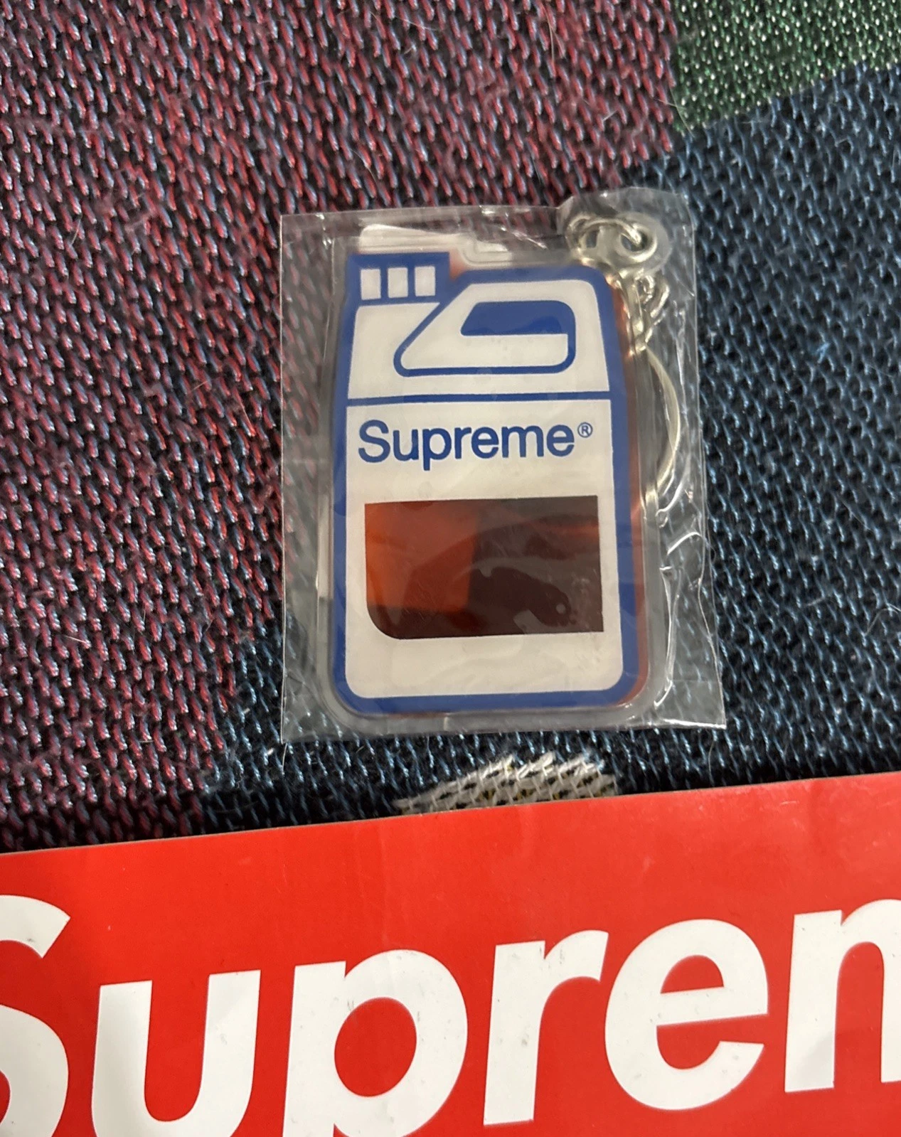 Porte clés Supreme Jug rouge FW19 Supreme keychain