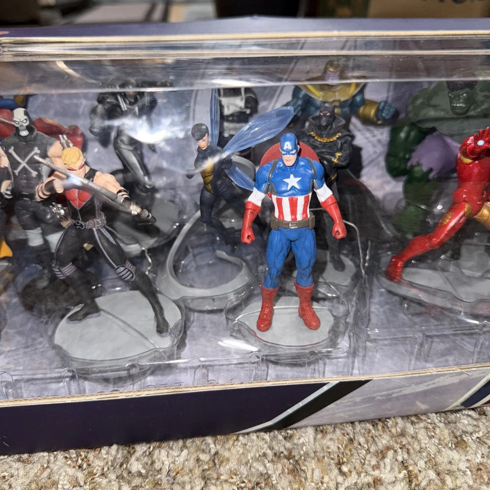DISNEY STORE Marvel Avengers 20 Piezas Mega Figura Set Regalo Nuevo Con Caja Desgaste Foto 3 de 4