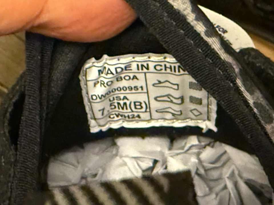 Dexter Pro Boa Black/Grey Leopard Right Handed Womens Bowling Shoes, Size 7.5 - Image 4 of 4